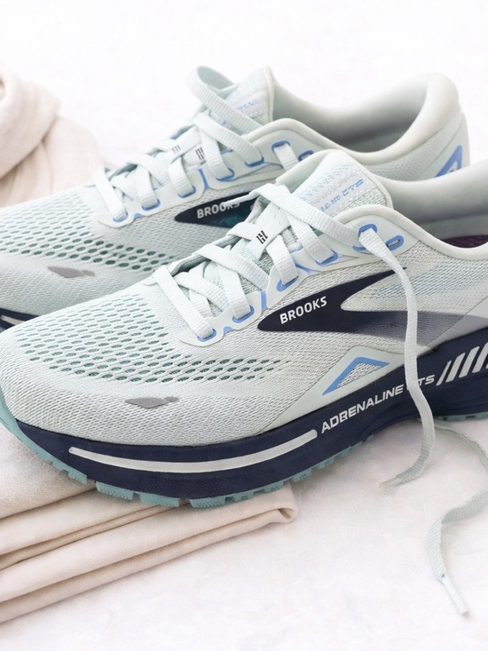 Brooks Shoes - Brooks Adrenaline GTS 23 Running Shoes Women’s Size 9.5 Blue & Aqua Sneakers